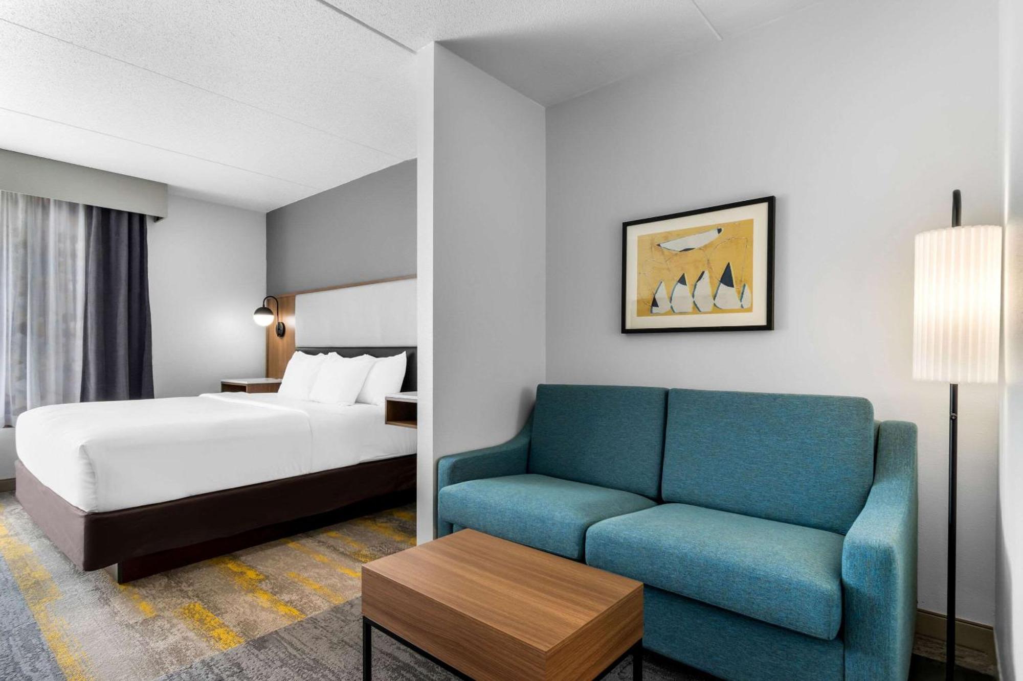 Comfort Inn & Suites York Extérieur photo